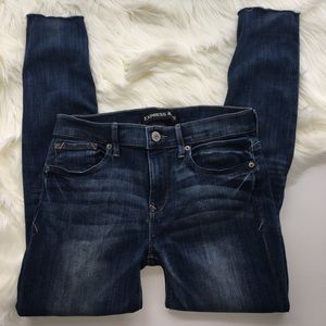 Women's Express Mid Rise Jeans Size 4